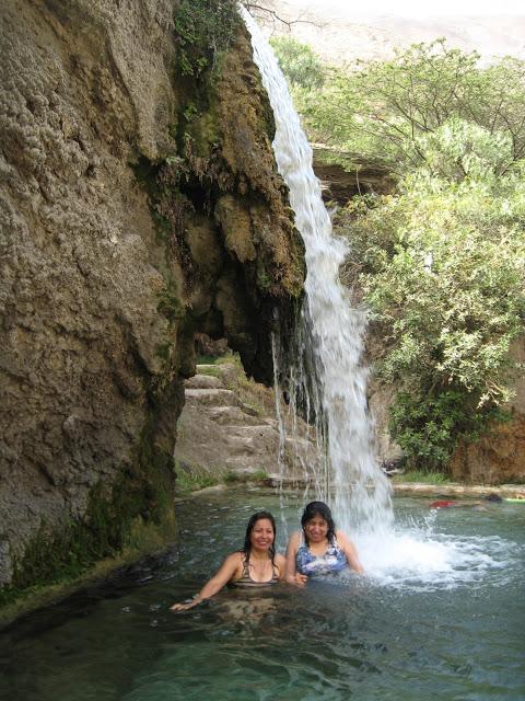 De Churín a Rapaz : de aguas termales, ruinas e iglesias coloniales