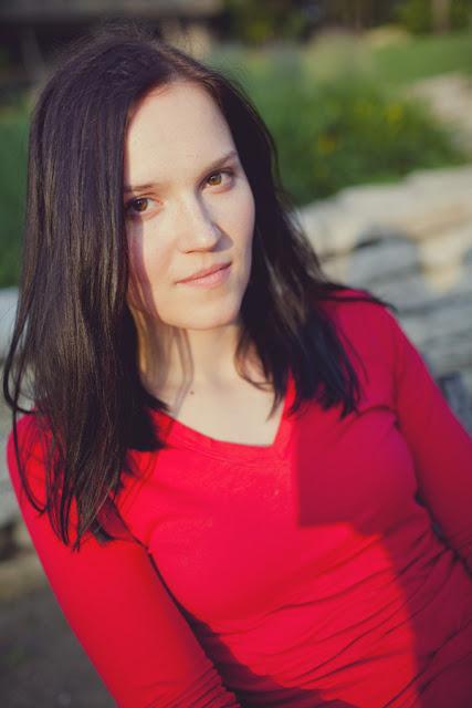 Veronica Roth en el panel -When Girls Fall In Love- de la Comic-Con