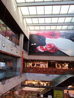 Mercado de San Antón, plaza culinaria