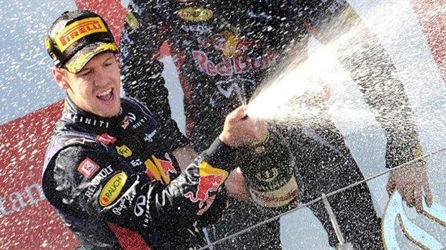 Vettel consigue romper su maldición europea