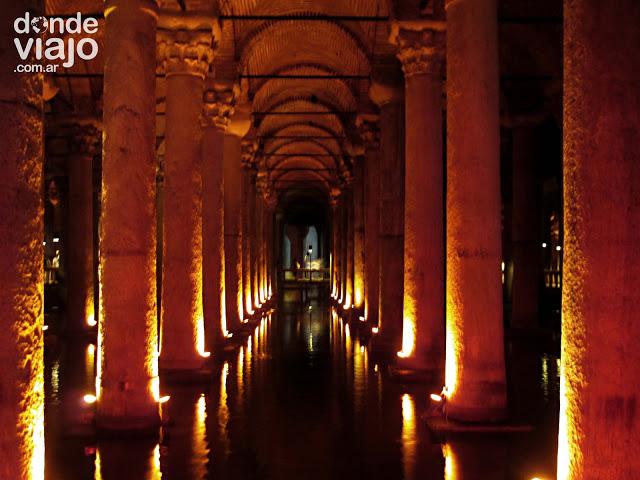 Cisterna Basílica bajo Estambul