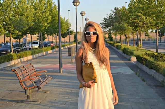 LONG WHITE DRESS Buenos días!!! Estaba deseando enseñaros...