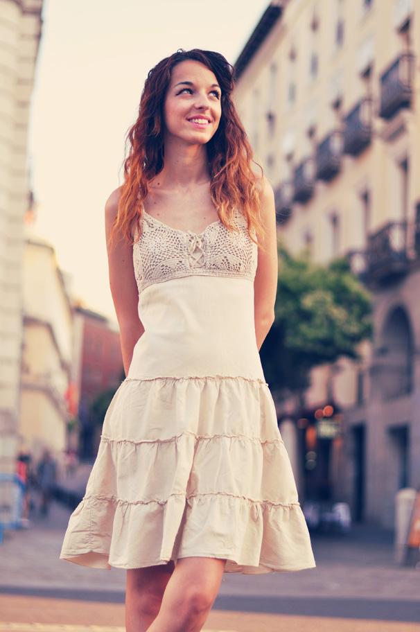 VESTIDO + SANDALIAS DE FLECOS