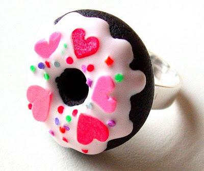 DO IT YOURSELF! Parte V. Silvia Ortiz de la Torre, una súper woman trabajando la arcilla polimérica.