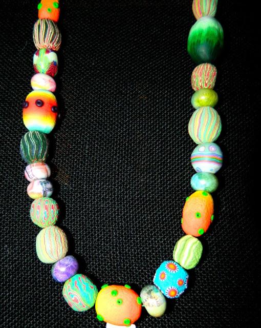 DO IT YOURSELF! Parte V. Silvia Ortiz de la Torre, una súper woman trabajando la arcilla polimérica.