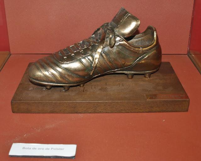 La Sala de Trofeos del Sánchez Pizjuán (2)