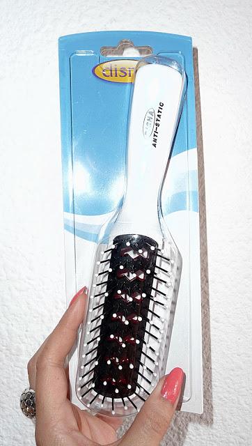 Disna: cepillos, pinzas y brochas imprescindibles