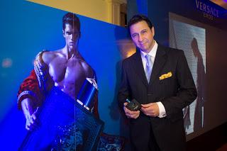 VERSACE EROS: Amor, Pasión, Belleza y Deseo