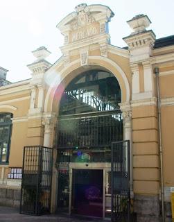 Mieres: un castillete en el Camino