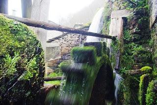 Os Teixois: los ingenios del agua