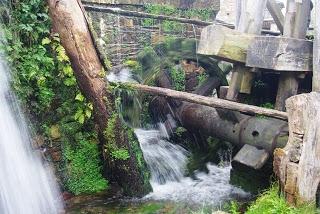 Os Teixois: los ingenios del agua