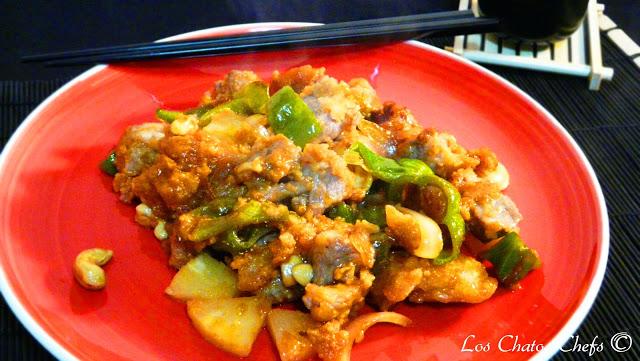 Whole Kitchen en su Propuesta Salada para el mes de enero nos invita a preparar un clásico de la cocina China: Cerdo Agridulce