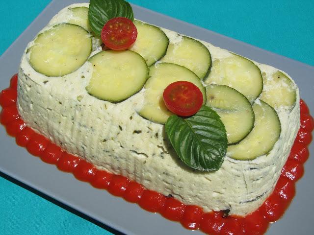 Pastel de pollo y calabacín al vapor