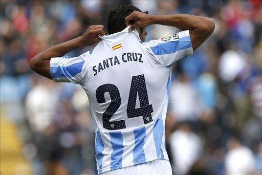 Roque Santa Cruz llega a Málaga para firmar su nuevo contrato