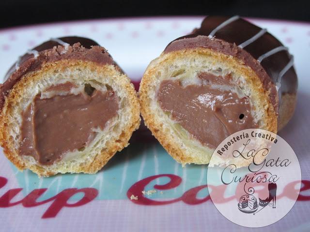 ECLAIRS CON CREMA DE CHOCOLATE
