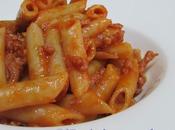 Macarrones carne picada salsa tomate