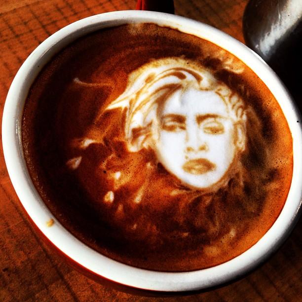 Retratos con la espuma del café. El Coffe Art de Mike Breach