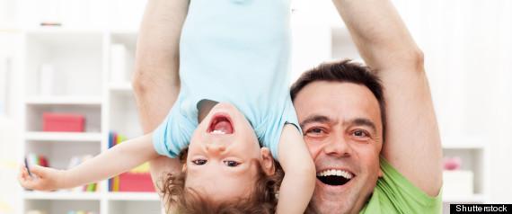 Cuando es el papá quien se queda en casa