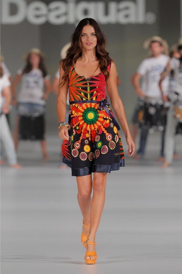 The Stylistbook - Desigual 84