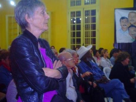 Bernie Dwyer: ¡¡Siempre PRESENTE!! Bernie Dwyer: ¡¡Siempre PRESENTE!!