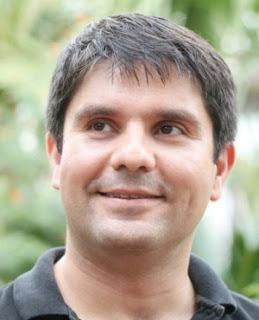 Extraña energía desde el centro de la galaxia bombardea a la Tierra.