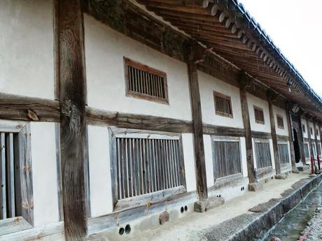 Templo Haeinsa. Experiencia en un templo budista coreano. Templo Haeinsa. Experiencia en un templo budista coreano.