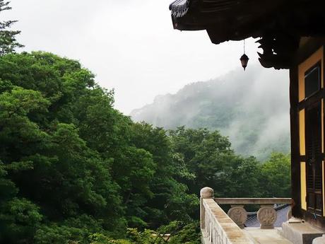 Templo Haeinsa. Experiencia en un templo budista coreano. Templo Haeinsa. Experiencia en un templo budista coreano.