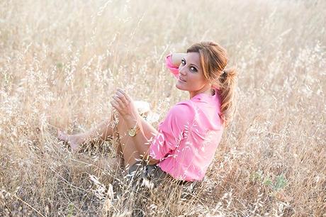 cristina blanco, fashion bloggers, spain fashion bloggers, OUTFITS, bdba, shorts seda verde caza, camisa fluor, canotier, bohochic hat, bohochic tocados, steve by steven madden, mini chic, lacambra, dime que me quieres, adamarina, Aristocrazy, Michael Kors, 