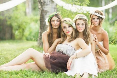 inspiration, flower crowns, brides, rustic wedding, novias, coronas de flores, invitadas con flores, flores para la cabeza, bohochic tocados, cristina blanco, guia de estilo blog, fashion bloggers