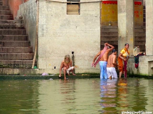 Bañarse en los Gahts