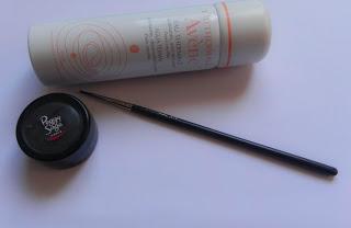 Review: Cake liner Peggy Sage