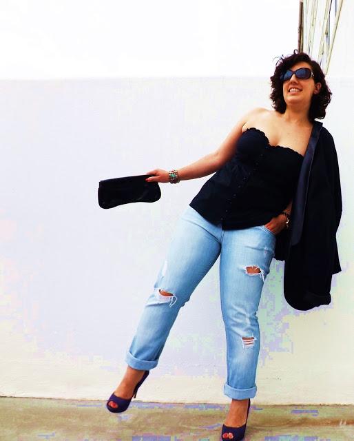 NOS VAMOS DE FIESTA, CON UN PALABRA DE HONOR