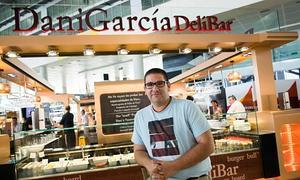 Plaza Comercial de la T3 del Aeropuerto  de Malága abre Dani García un Deli Bar
