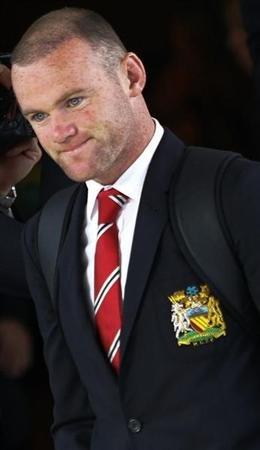 El Manchester United no arriesgará al lesionado Rooney en su gira asiática