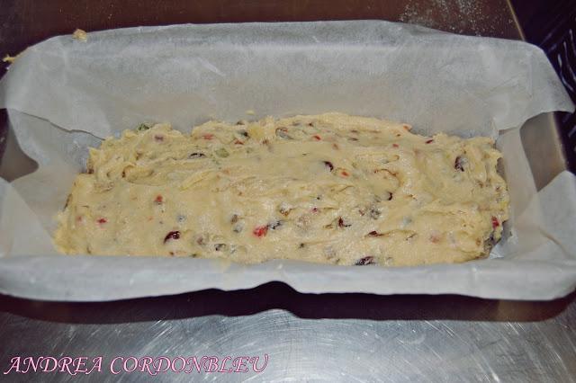 PLUM CAKE CON FRUTAS CONFITADAS