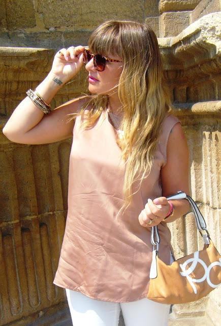 WHITE JEANS Y SORTEO