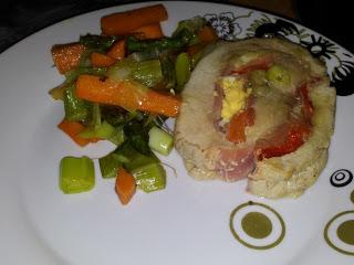 Lomo relleno con verduras rehogadas