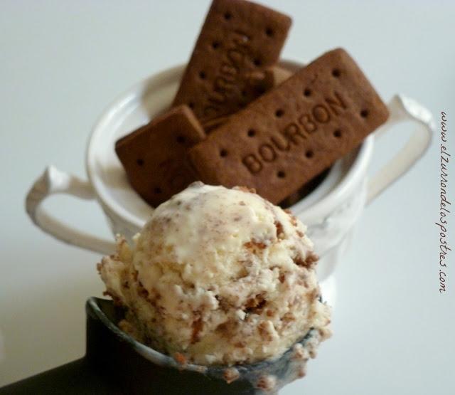 Helado con Galletas Bourbon