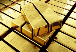 El precio de la onza de oro registró su mayor ganancia semanal en casi dos años