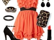 Vestido color coral accesorios animal print
