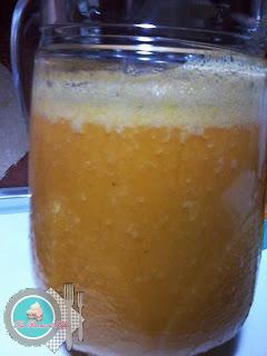 Zumo de zanahoria, naranja y plátano