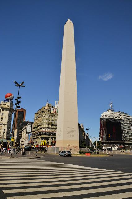 El Obelisco  / The Obelisk