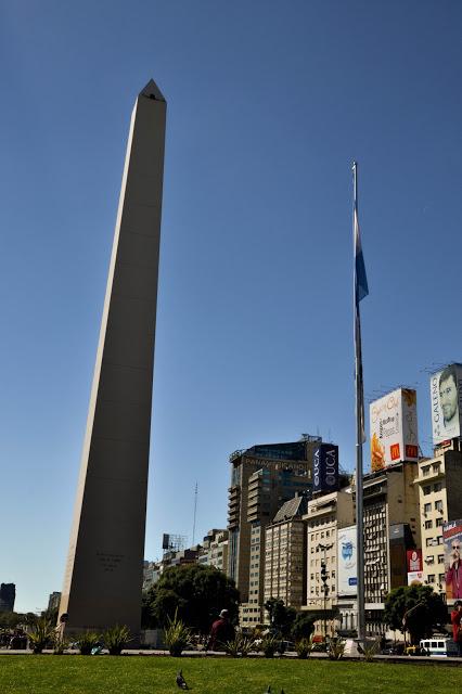 El Obelisco  / The Obelisk