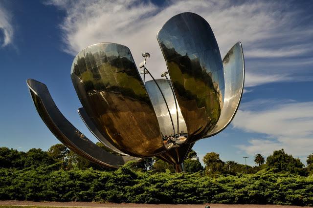 Floralis Genérica
