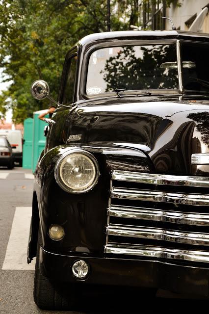 Autos Clásicos  /  Classic Cars