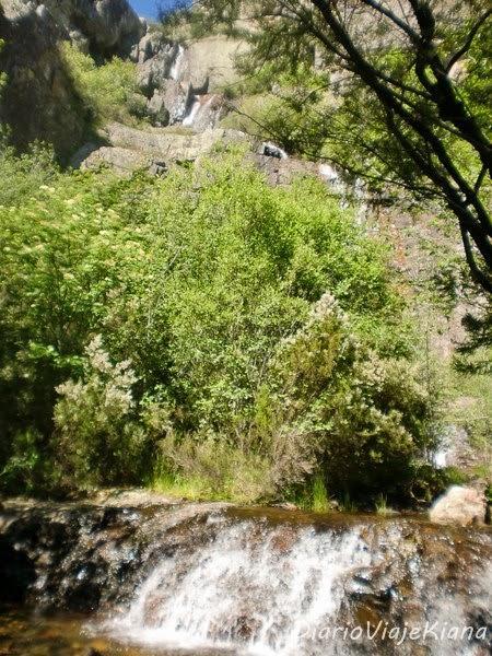 Pueblos Arquitectura Negra de Guadalajara - Chorrera Despeñalagua