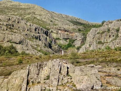Pueblos Arquitectura Negra de Guadalajara - Chorrera Despeñalagua