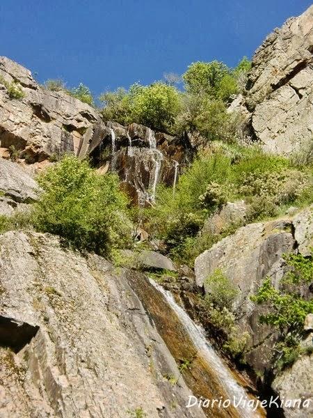 Pueblos Arquitectura Negra de Guadalajara - Chorrera Despeñalagua