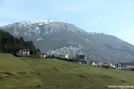 Días 2 y 3. Artajona - Puente de la Reina - Astitz - Lekumberri - San Sebastián - Olite