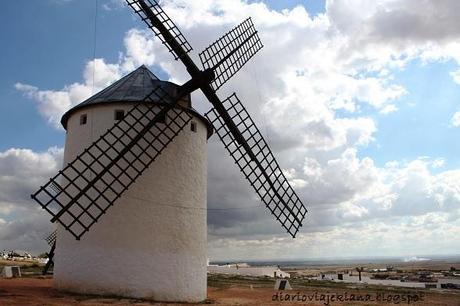 En busca de molinos por la Mancha...